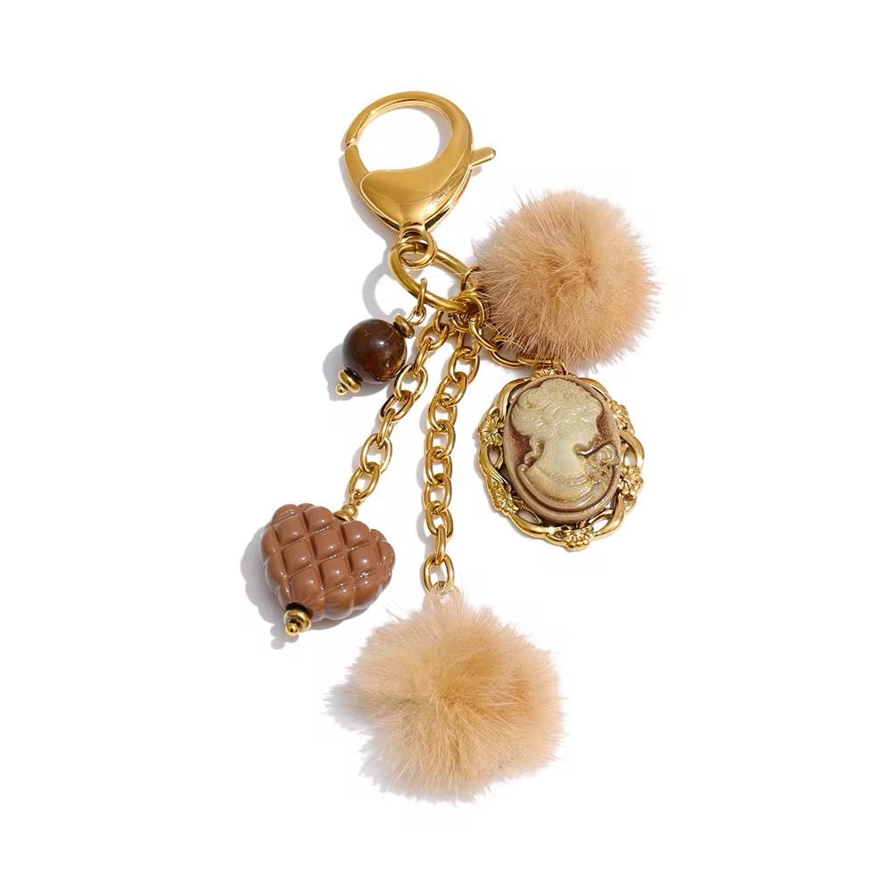 ◾️18K Gold Plated Autumn Winter Charm Keychain